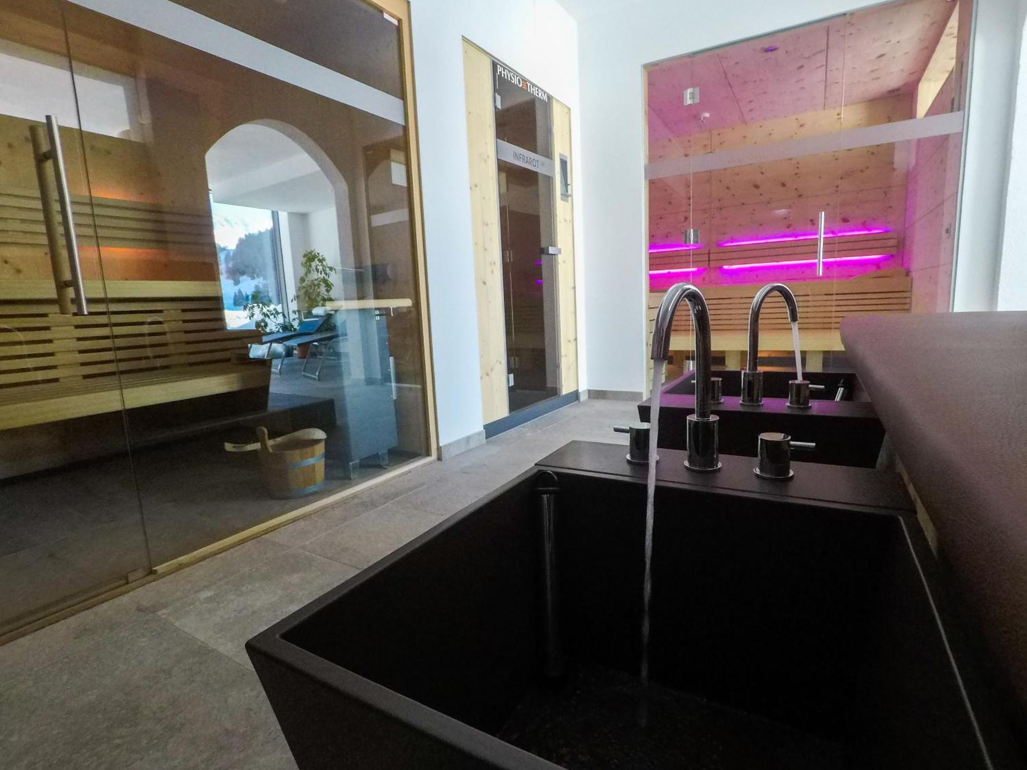 Collina Hotel Garni Nauders Exterior foto